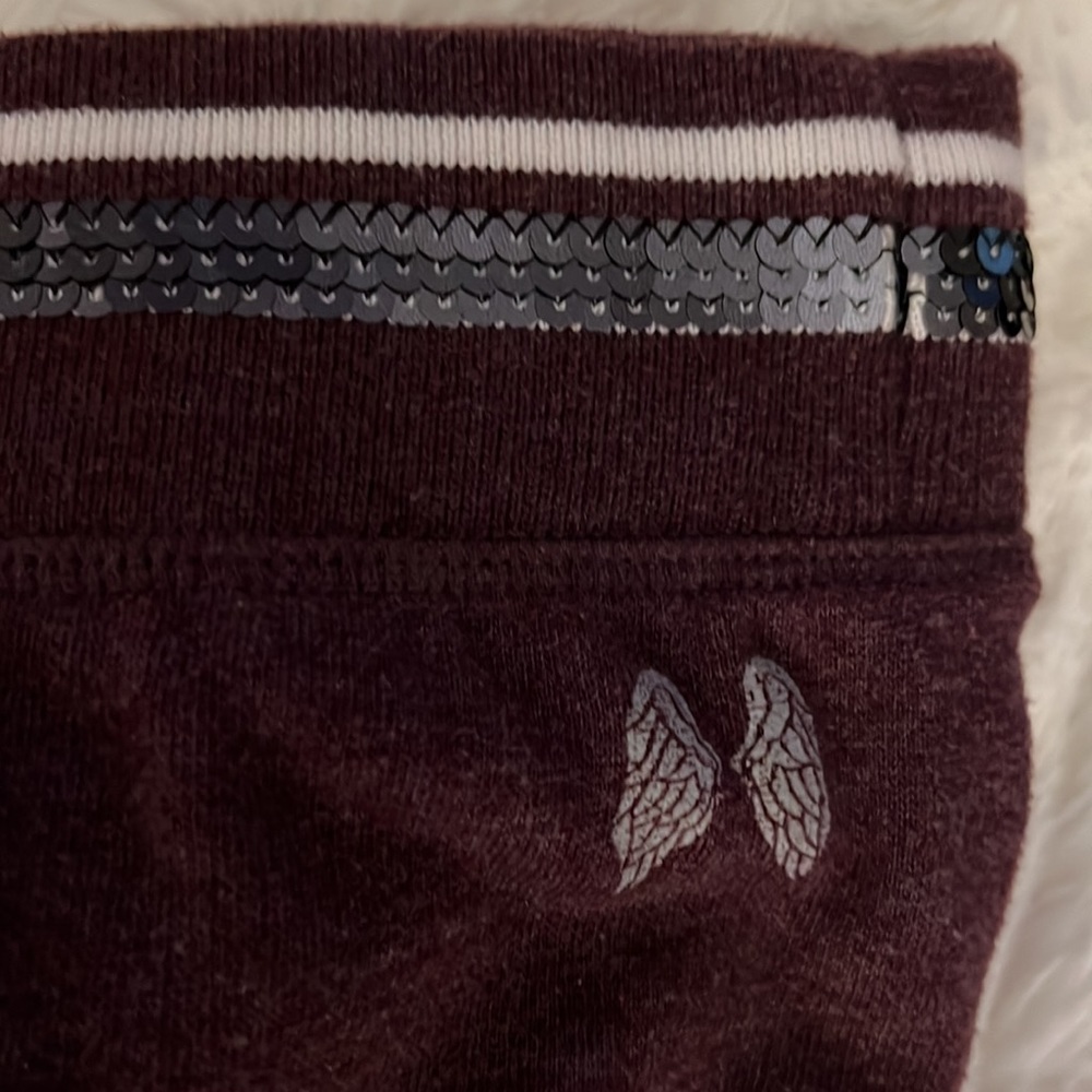 Victoria’s Secret cropped joggers, sequin waist, burgundy, rare, medium